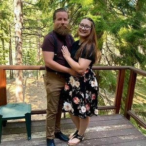 Meet your Posher, Caley